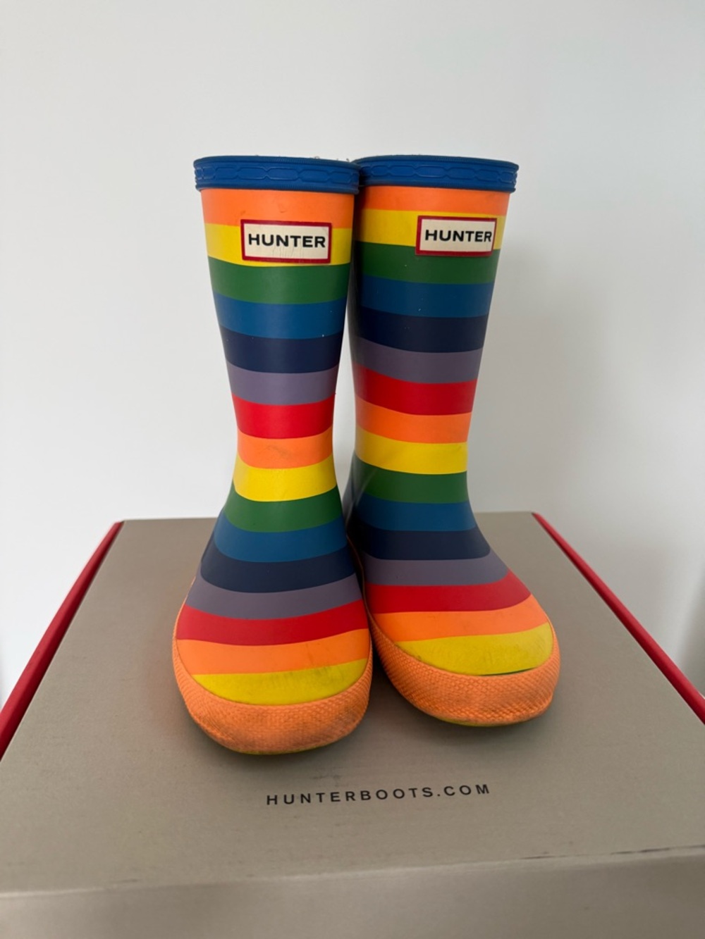 Hunter Rainbow Stripe Rain Boots - US10